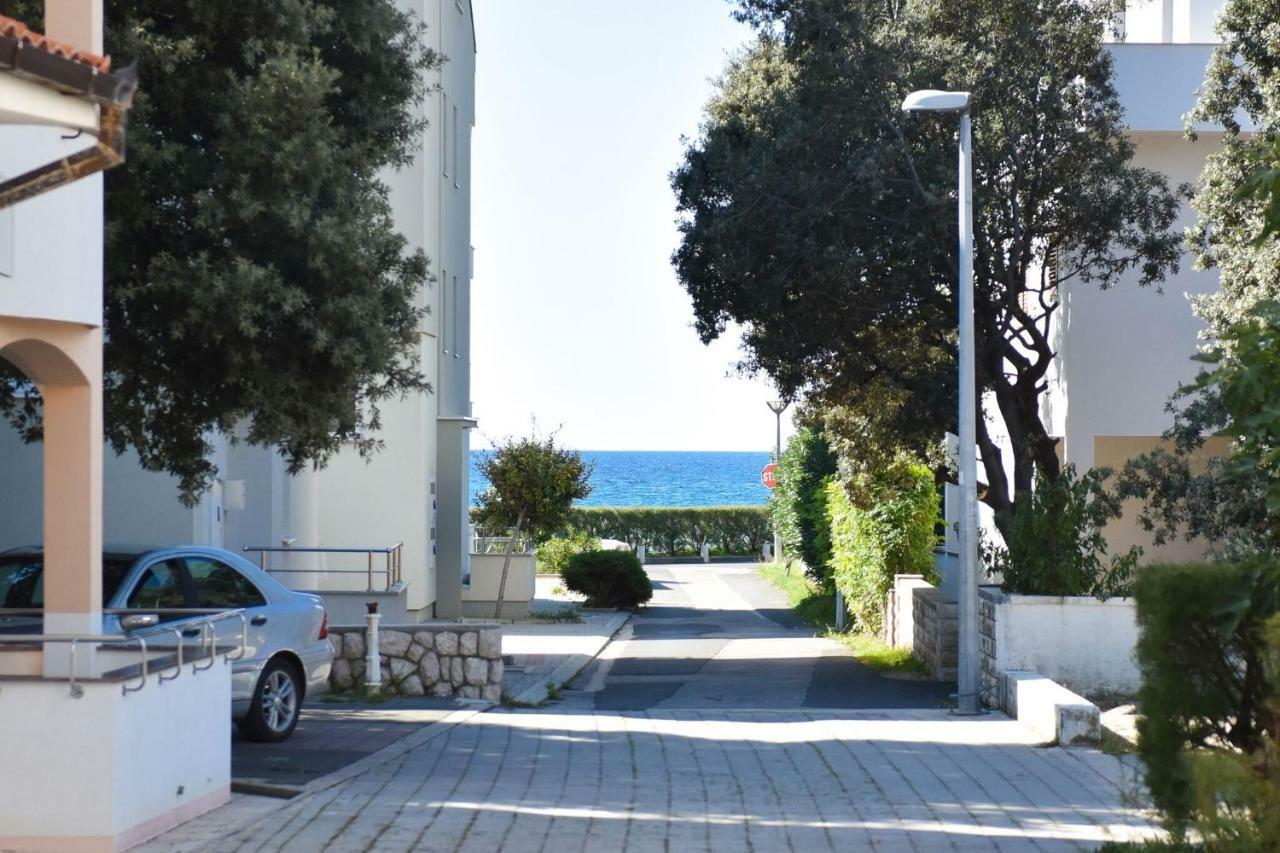 Vicy Apartment Novalja Εξωτερικό φωτογραφία