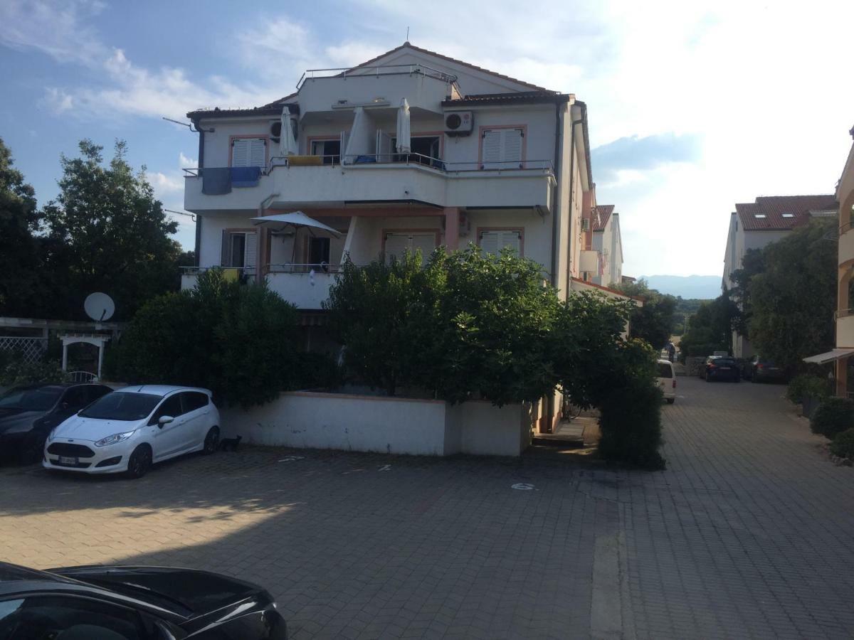 Vicy Apartment Novalja Εξωτερικό φωτογραφία